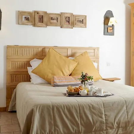 Hotel La Grange Aux Marmottes 4*